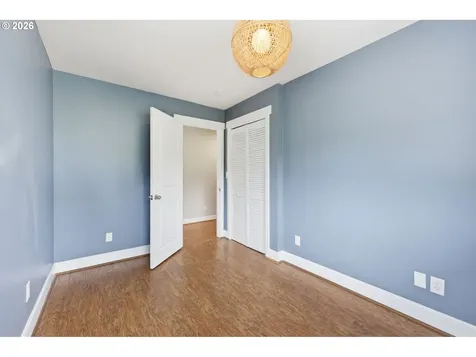 7660 SW 74th Avenue Portland OR 97223