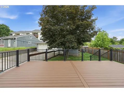7660 SW 74th Avenue Portland OR 97223