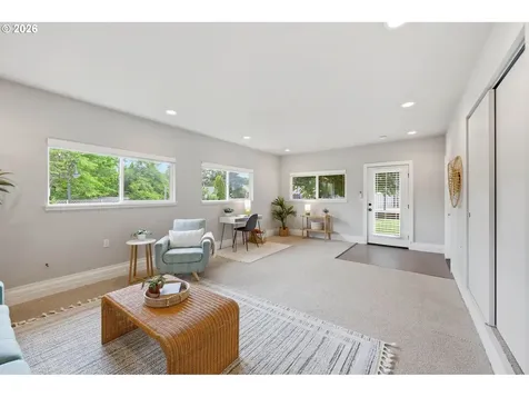 7660 SW 74th Avenue Portland OR 97223