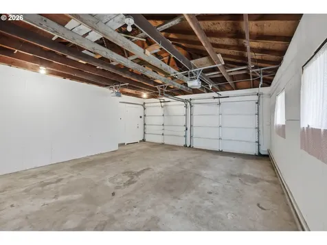 7660 SW 74th Avenue Portland OR 97223