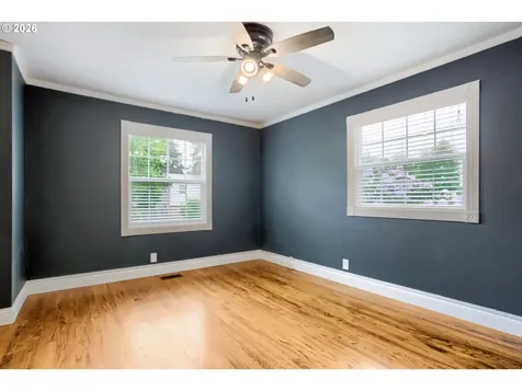 11820 SW Clifford Street Beaverton OR 97008