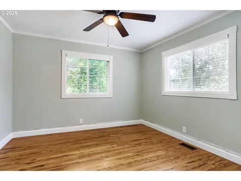 11820 SW Clifford Street Beaverton OR 97008