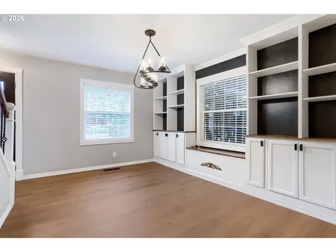 11820 SW Clifford Street Beaverton OR 97008