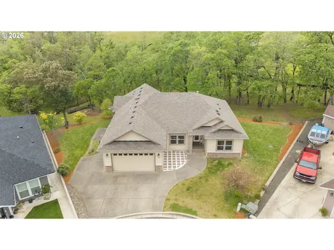 725 Slazenger Court Sutherlin OR 97479