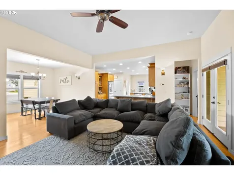 725 Slazenger Court Sutherlin OR 97479
