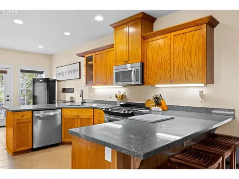 725 Slazenger Court Sutherlin OR 97479
