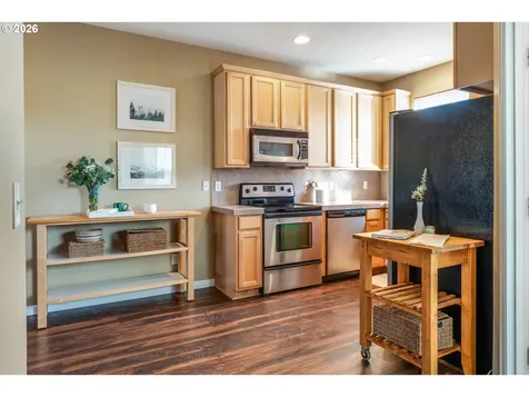 14212 SE Oregon Trail Drive Clackamas OR 97015