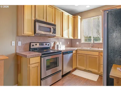 14212 SE Oregon Trail Drive Clackamas OR 97015