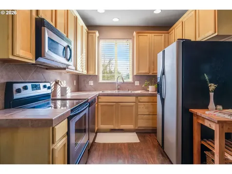 14212 SE Oregon Trail Drive Clackamas OR 97015
