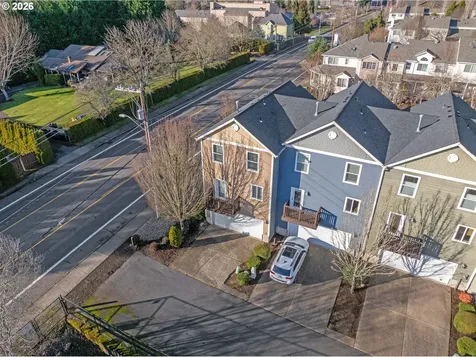 14212 SE Oregon Trail Drive Clackamas OR 97015