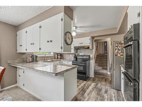 7811 NE 78th Street Vancouver WA 98662