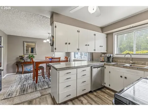 7811 NE 78th Street Vancouver WA 98662