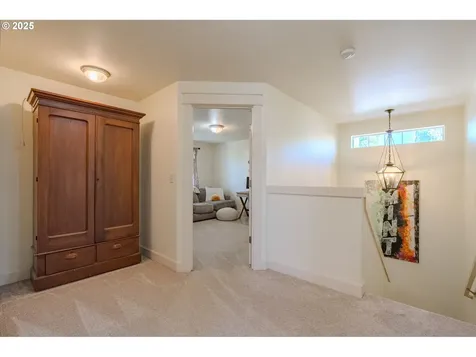 19611 SE 30th Way Camas WA 98607