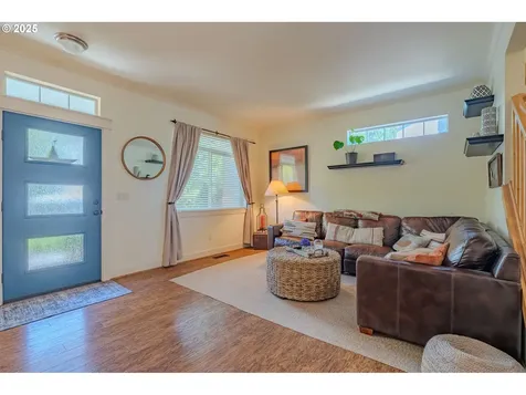 19611 SE 30th Way Camas WA 98607