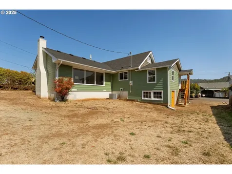1246 NW Hicks Street Roseburg OR 97470