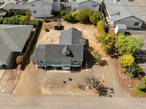 1246 NW Hicks Street Roseburg OR 97470