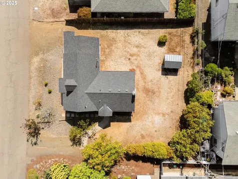 1246 NW Hicks Street Roseburg OR 97470