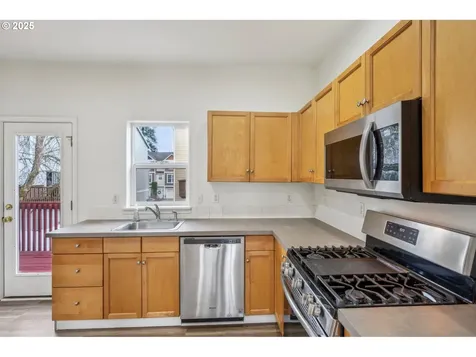 19974 SW Cedar Grove Lane Beaverton OR 97003