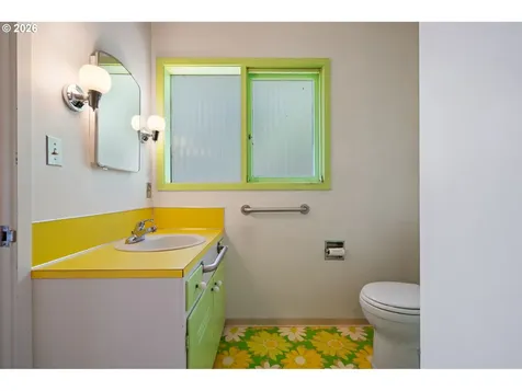 6108 E Evergreen Boulevard Vancouver WA 98661