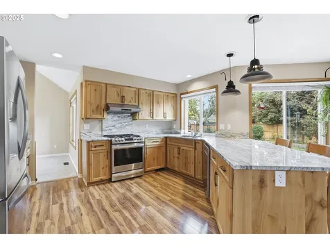 19865 Castleberry Loop Oregon City OR 97045