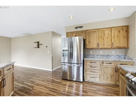 19865 Castleberry Loop Oregon City OR 97045