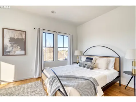 508 NE 56th Avenue Portland OR 97213