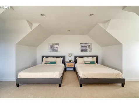 508 NE 56th Avenue Portland OR 97213