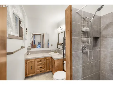 3123 SE 2nd Street Gresham OR 97080