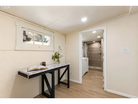 1105 NE Lincoln Street Hillsboro OR 97124