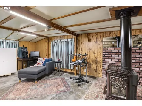 1105 NE Lincoln Street Hillsboro OR 97124