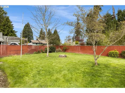 1105 NE Lincoln Street Hillsboro OR 97124
