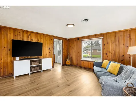 1105 NE Lincoln Street Hillsboro OR 97124