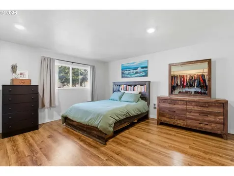 704 E Pinehurst Drive Newberg OR 97132