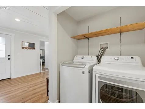 704 E Pinehurst Drive Newberg OR 97132