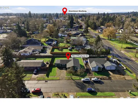 704 E Pinehurst Drive Newberg OR 97132