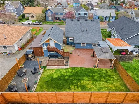 422 Willamette Street Oregon City OR 97045