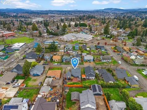 422 Willamette Street Oregon City OR 97045