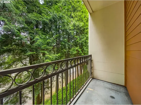 1535 SW Clay Street Portland OR 97201