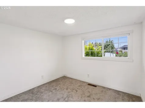 1137 NE 193rd Avenue Portland OR 97230