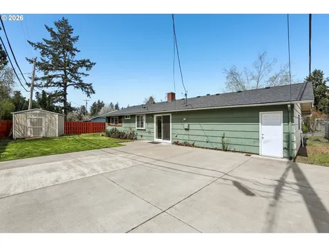 1137 NE 193rd Avenue Portland OR 97230
