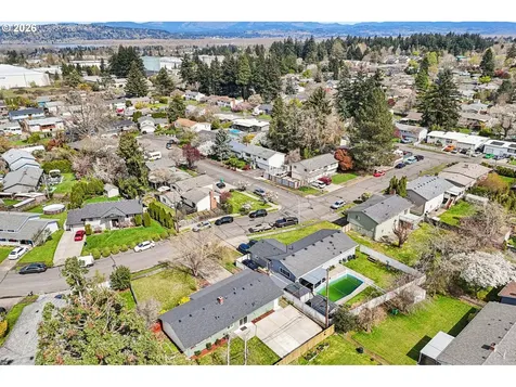 1137 NE 193rd Avenue Portland OR 97230