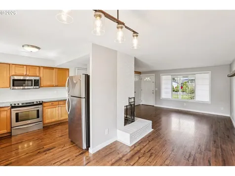 1137 NE 193rd Avenue Portland OR 97230