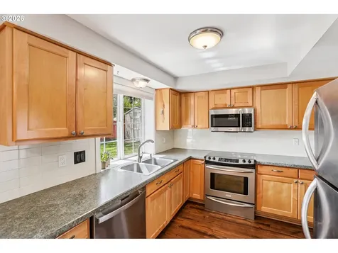 1137 NE 193rd Avenue Portland OR 97230