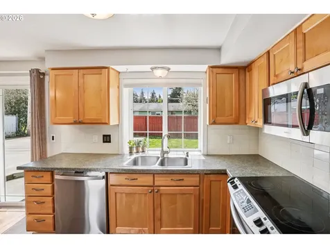 1137 NE 193rd Avenue Portland OR 97230