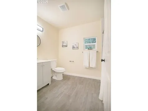 1214 S 5th Avenue Kelso WA 98626