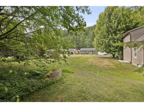 10304 Field Crest Drive Birkenfeld OR 97016