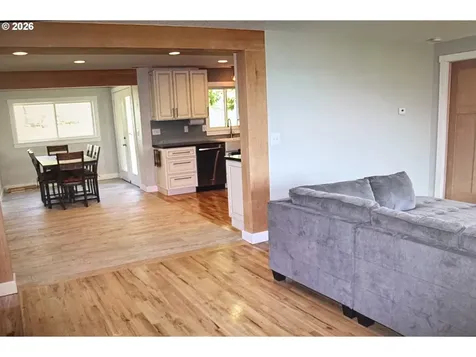 1505 NW 10th Avenue Camas WA 98607