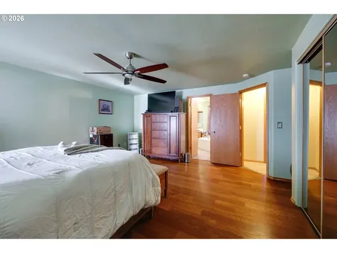 9213 NE 92nd Street Vancouver WA 98662