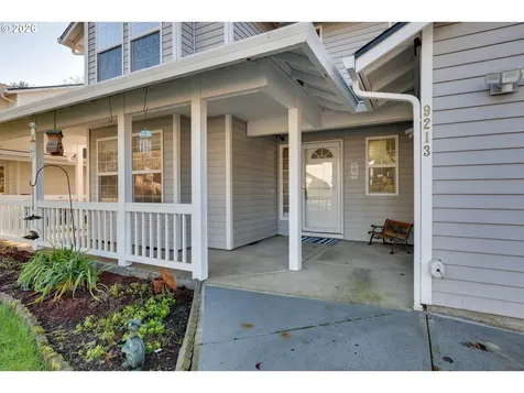 9213 NE 92nd Street Vancouver WA 98662