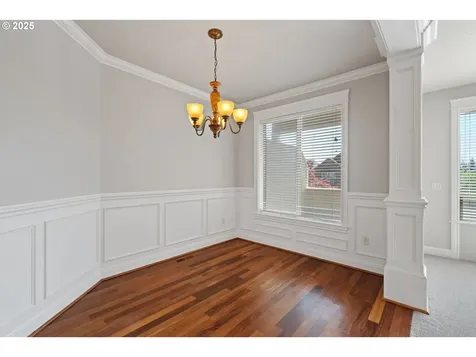 765 W U Street Washougal WA 98671
